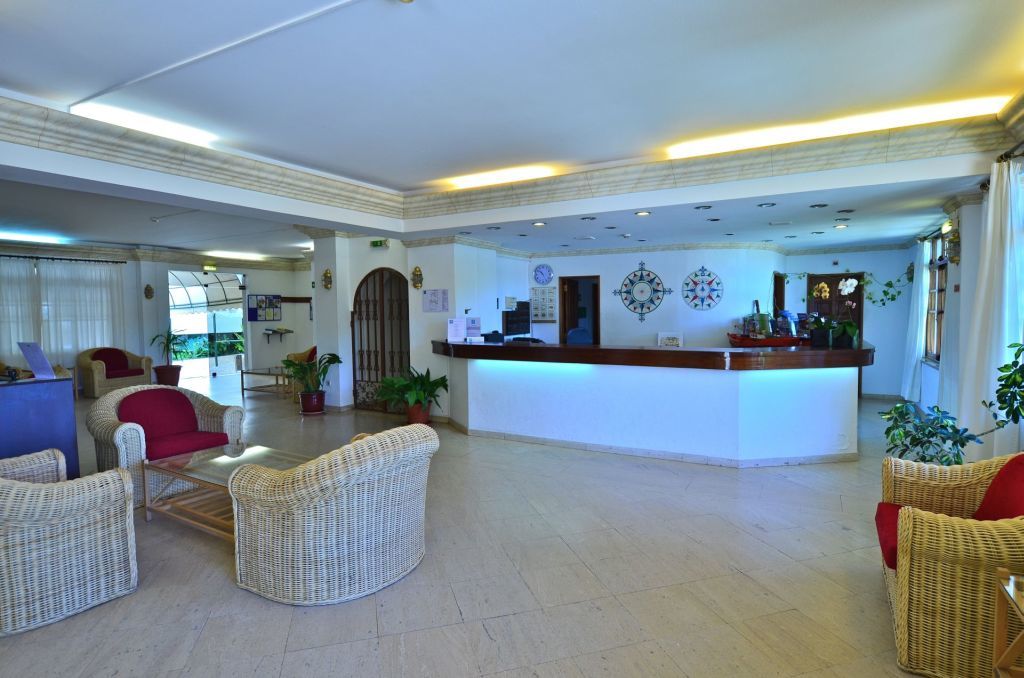Mirachoro Portimao Aparthotel Exteriör bild
